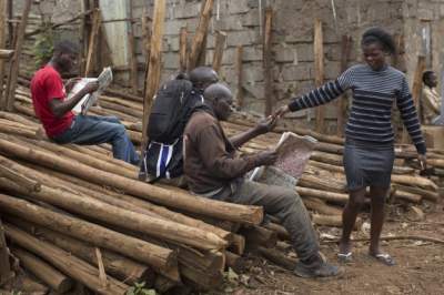 Как живется людям в трущобах Кении. Фото