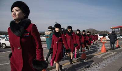 Так выглядят девушки-чирлидеры из Северной Кореи. Фото