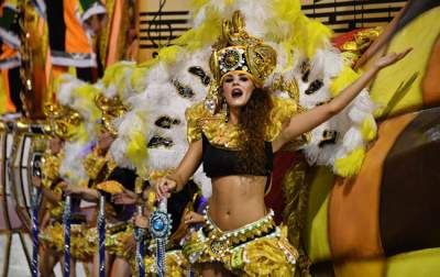 Карнавал в Рио-де-Жанейро в ярких снимках. Фото 