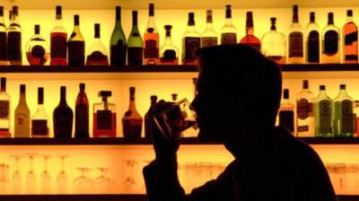 Ученые выяснили, почему алкоголь делает людей агрессивными