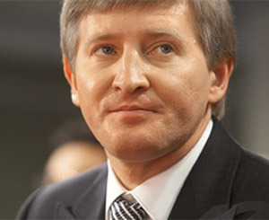 Украинцы уверены, что самый большой вклад в подготовку к Евро-2012 сделал Ринат Ахметов 