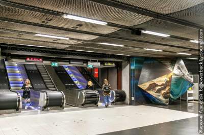 Так выглядит самое красивое в мире метро. Фото