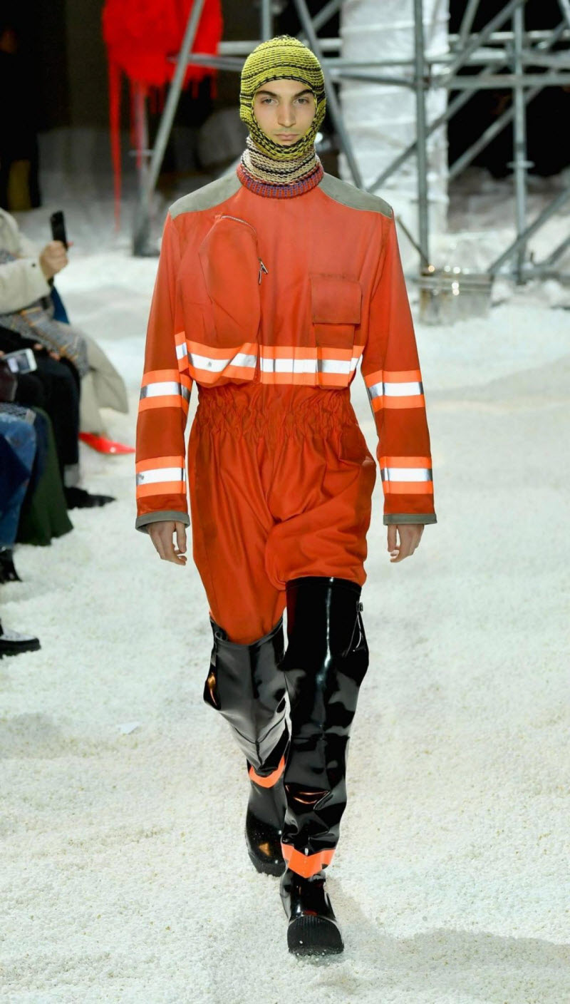 Новая коллекция одежды для пожарников от Кельвина Кляйна
