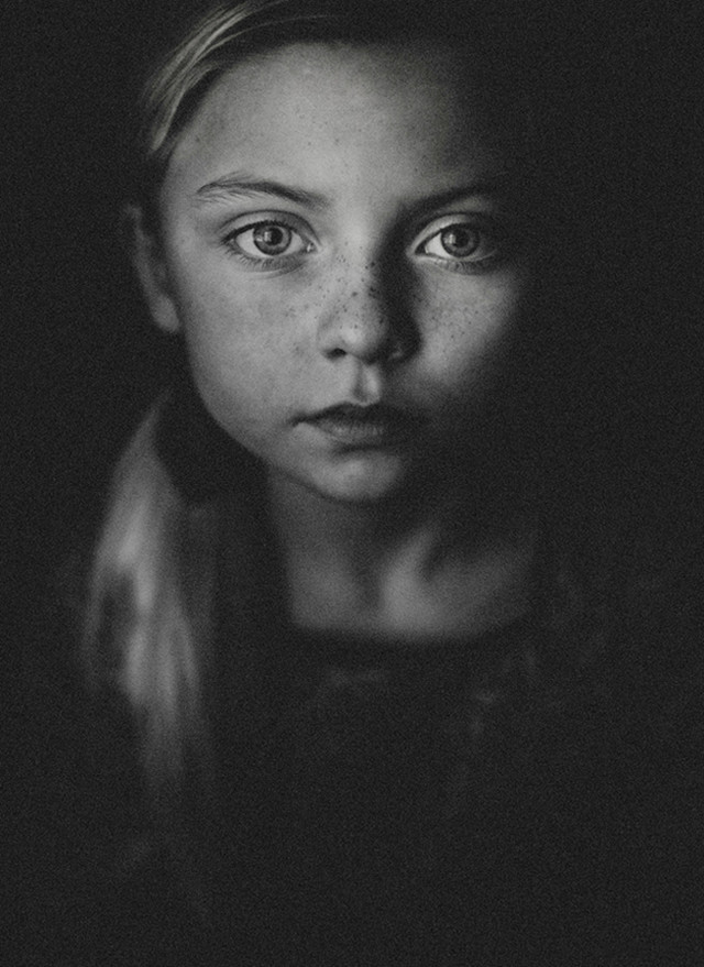 Лучшие работы фотоконкурса B-and-W Child Photo Competition 2017