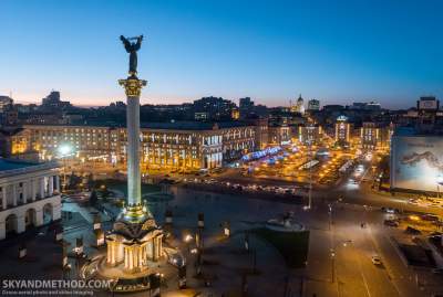 Вечерний Киев в снимках, сделанных с высоты птичьего полета. Фото