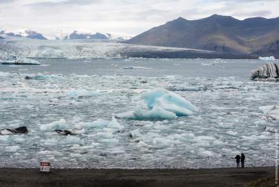 Льды Исландии в завораживающих пейзажах. Фото