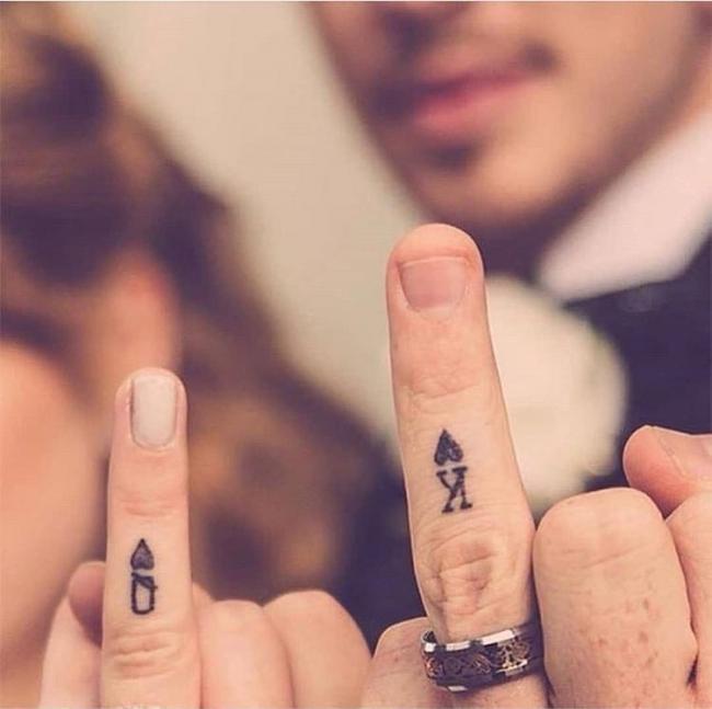 15 крошечных парных татуировок, сделанных влюблёнными парами (ФОТО)
