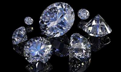 Конфуз дня: американка умудрилась выбросить бриллианты на кругленькую сумму