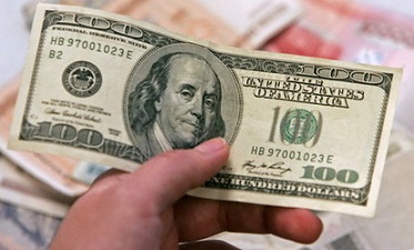 Курс межбанковского доллара остается прежним