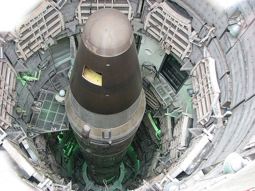 Мир вступил в новую эру гонки ядерных вооружений