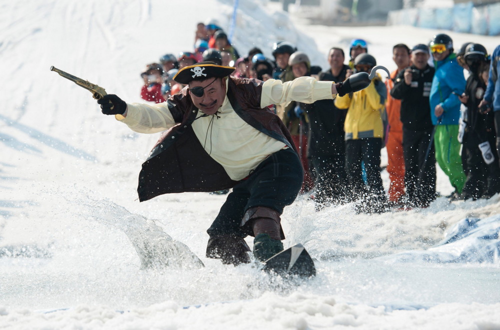 Веселый лыжный карнавал прошел в Китае