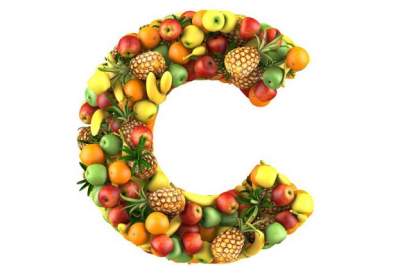 Врачи объяснили, почему важно употреблять достаточно витамина C