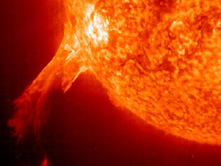 На Солнце произошёл масштабный выброс плазмы, который повлияет на космическую погоду