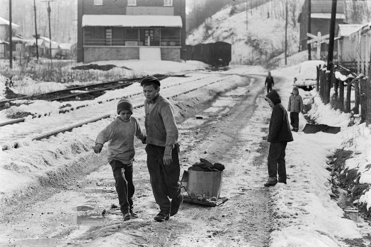 Штат Кентукки 1960-х годов в фотопроекте Долина бедности