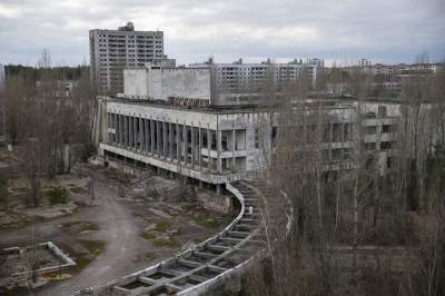 Чернобыль в атмосферных и пугающих снимках. Фото