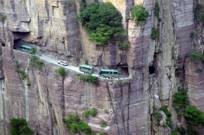 Десять самых опасных дорог мира. Фото
