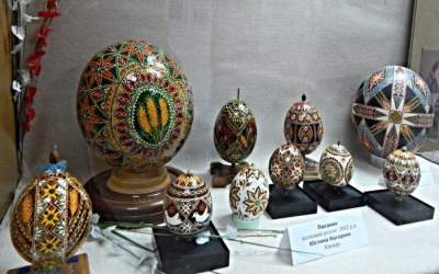 Необычные экспонаты музея Писанки. Фото 