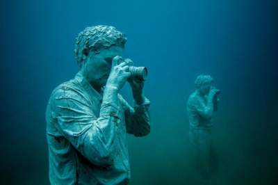 Экспонаты единственного в мире подводного музея. Фото