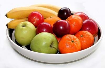 Врачи назвали фрукты и ягоды, косточки которых полезны для здоровья