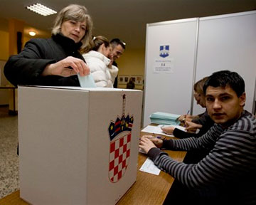 На парламентских выборах в Хорватии победила оппозиционная коалиция "Кукурику"