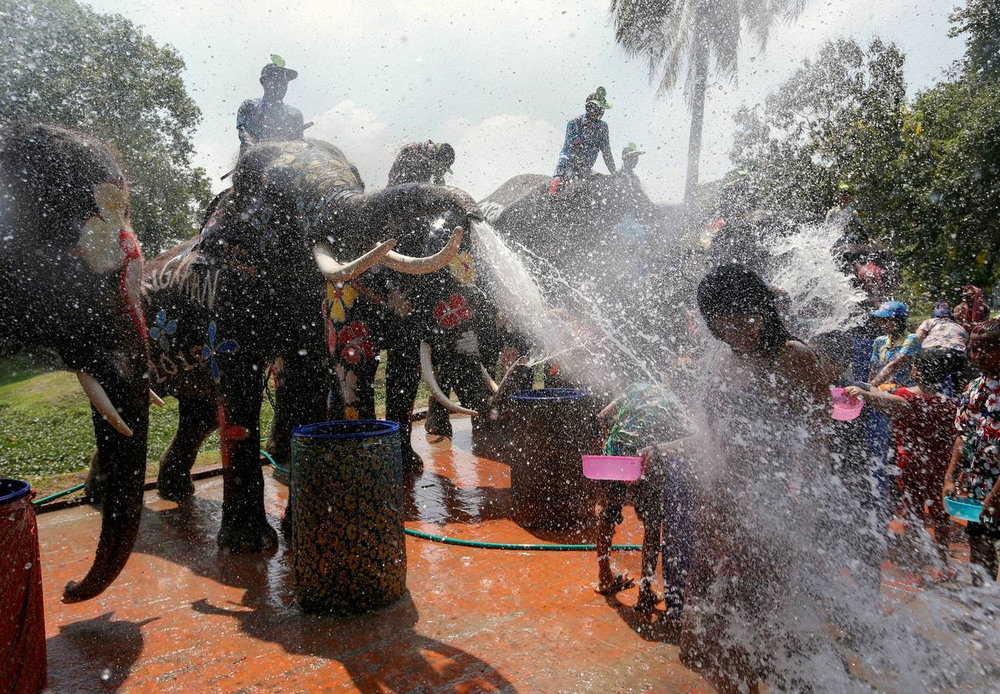 Фестиваль воды Сонгкран в Таиланде