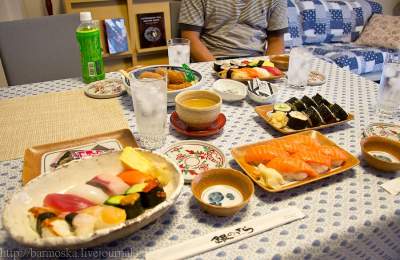 Как живется типичным представителям среднего класса в Японии. Фото