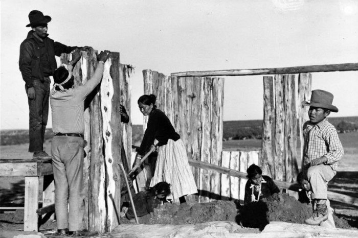 Повседневная жизнь индейцев Навахо в 1940-х годах