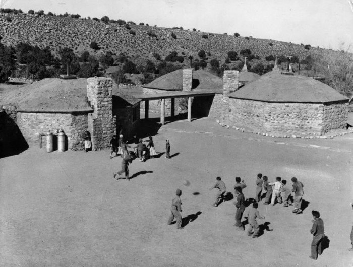 Повседневная жизнь индейцев Навахо в 1940-х годах