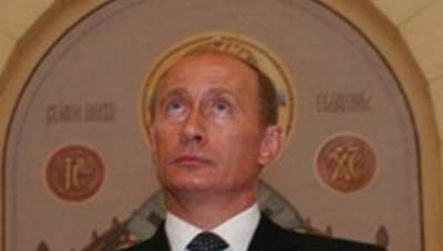 Россияне просят вставить Путина в икону Божьей Матери 