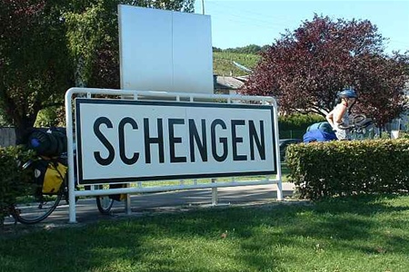 19 декабря членом Шенгенской зоны станет еще одна страна