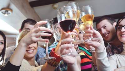 Ученые обнаружили неожиданную опасность алкоголя