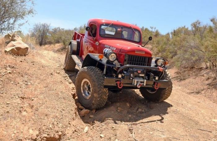 60-летние грузовики Dodge с современной начинкой