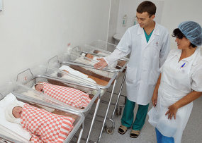 В Украине сокращается смертность и увеличивается рождаемость