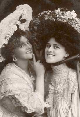 Красавицы в редких снимках начала прошлого века. Фото