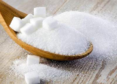 Медики опровергли распространенные мифы о сахаре