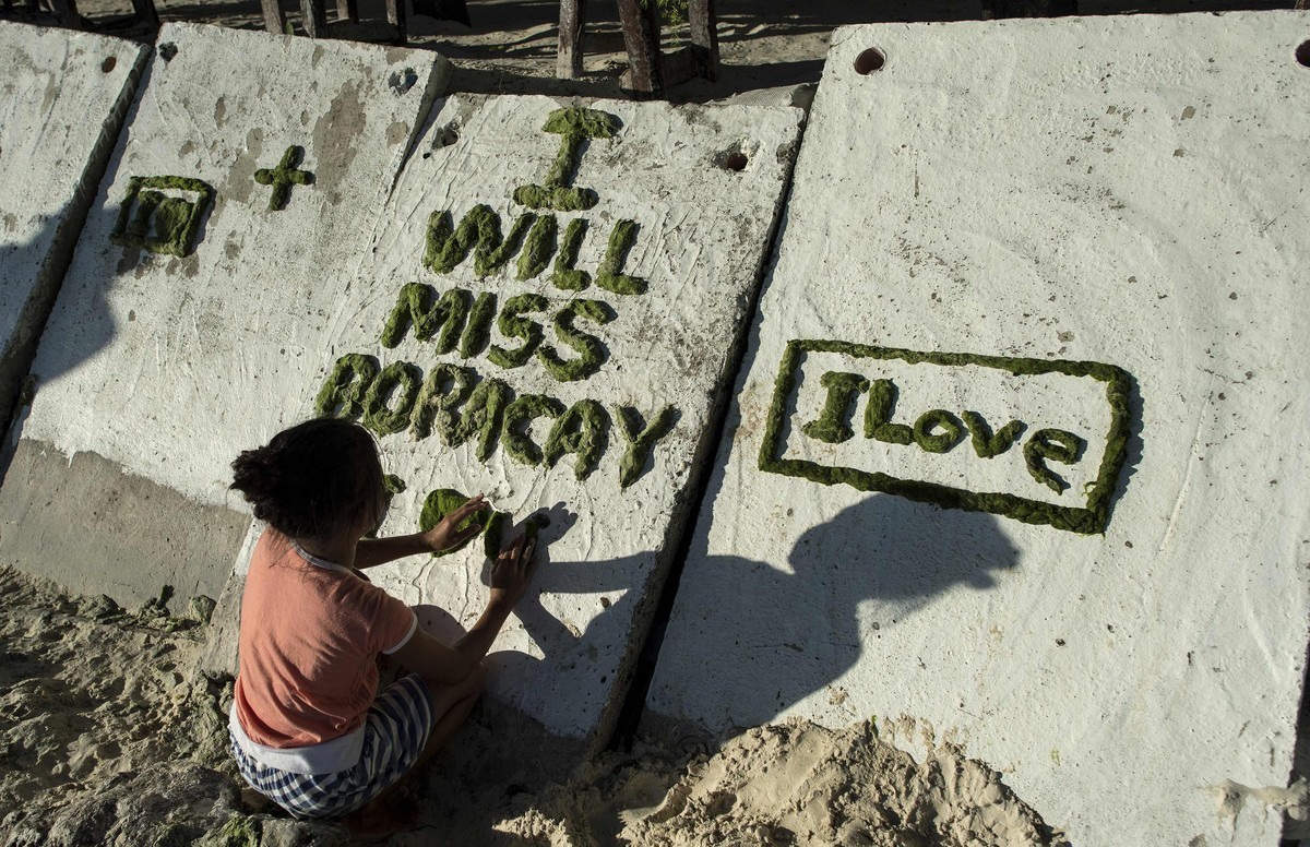 Филиппинский остров Боракай закрыли для туристов