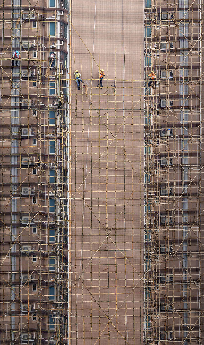 Люди, живущие на крышах Гонконга. ФОТО