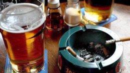 Бензин, алкоголь и сигареты подорожают уже с 1 января