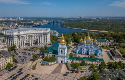 Весенний Киев показали с высоты птичьего полета. Фото