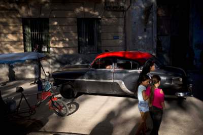 Колоритные снимки повседневной жизни на Кубе. Фото