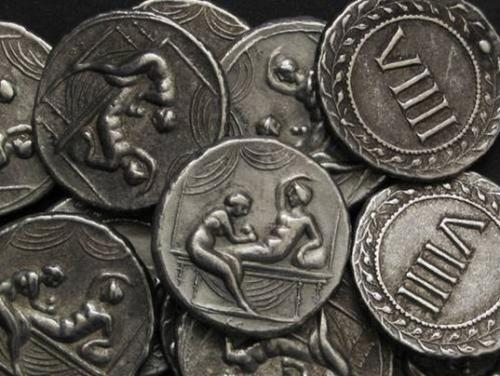 Римляне рассчитывались с проститутками специальными эротическими монетами