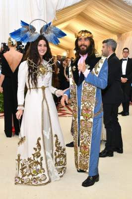 Самые эпатажные образы звезд на Met Gala 2018. Фото