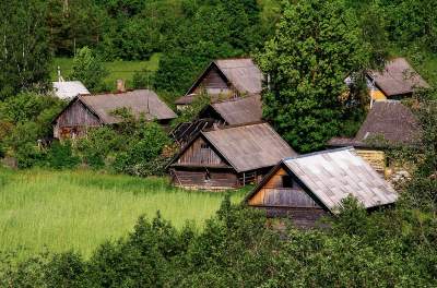 Заброшенные деревни, привлекающие толпы туристов. Фото
