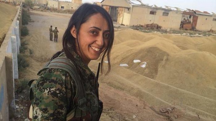 Курдские женщины-бойцы