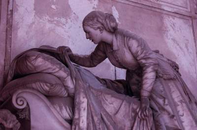 Невероятные статуи знаменитого кладбища Стальено. Фото