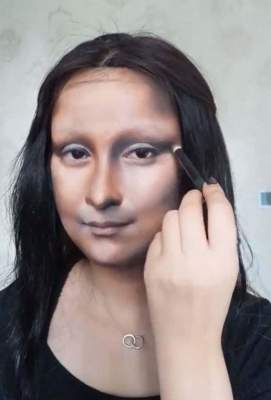 Китаянка с помощью макияжа может превратить себя в кого угодно. Фото