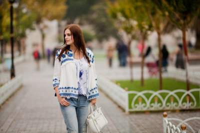 Красота украинских девушек в вышиванках. Фото
