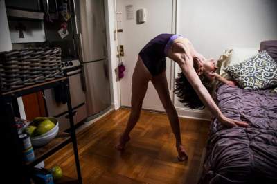 Балерины в спальнях: необычный проект американского фотографа. Фото