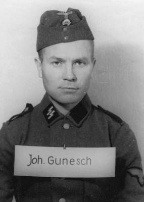 Уникальные портреты охранников немецких концлагерей. Фото
