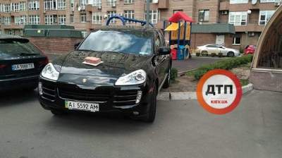 Последнее китайское предупреждение: киевскому автохаму оставили оригинальный «подарок» 